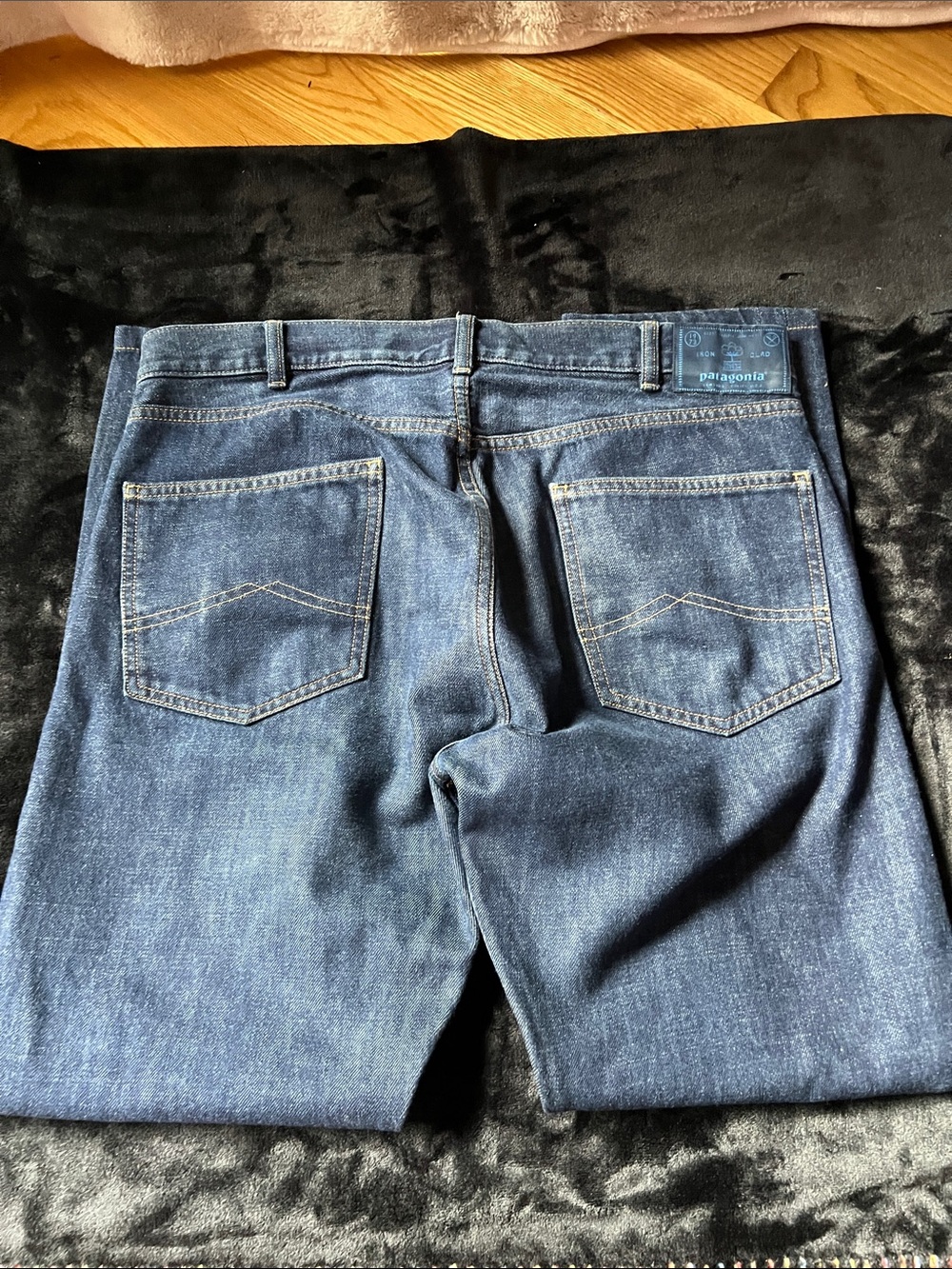 Patagonia Men's Indigo Blue Straight Jeans